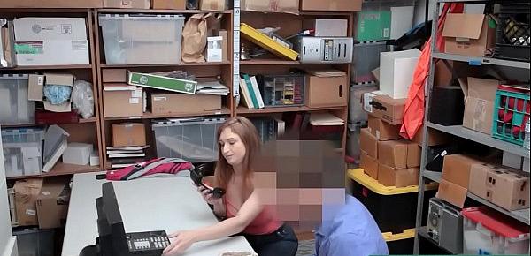  Mommy Watch How Her Daughter its Fucked for Stealing - Teenrobbers.com